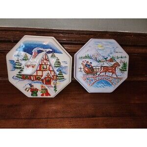 Vintage Christmas Cookie Plastic Tin & Extra Lid Baked Goods Hexagon Containers